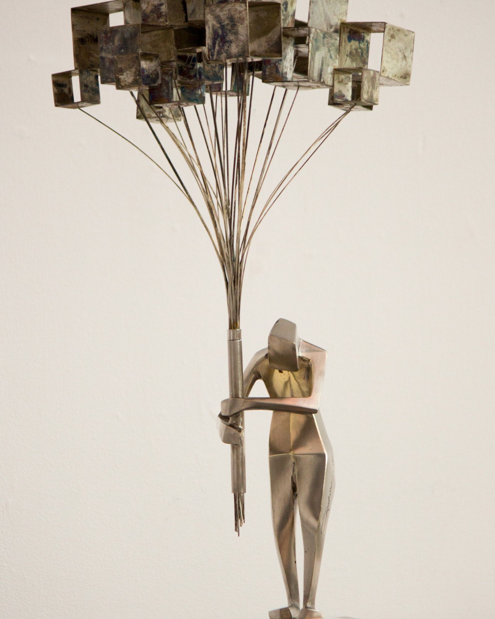 CREADOR DE SUEÑOS — escultura de David Camorlinga Tagle